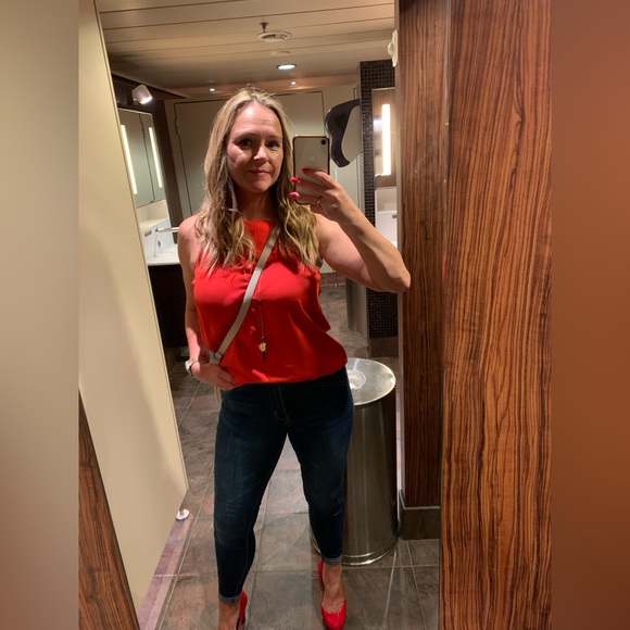 Meet your Posher, Jan - Picture 9 of 12